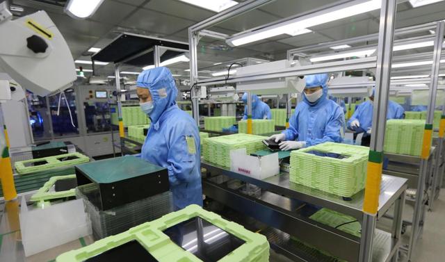 混合战开打，27国逼中方上审判台，荷兰打头阵，对华断供核心零件