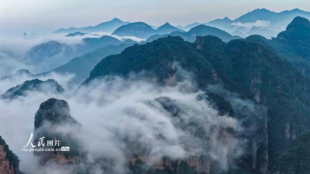 河北兴隆：云涌兴隆山