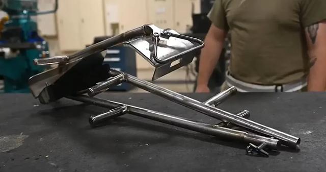 歼-35A内置登机梯到底有什么讲究