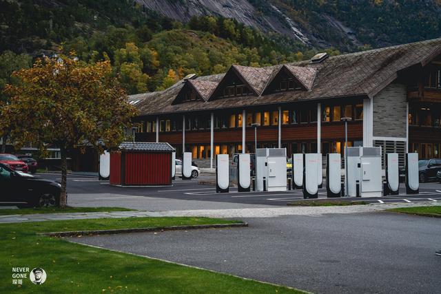 挪威秋韵，峡湾森境