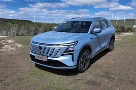 开过之后更喜欢了，又大又舒适的SUV，长安第四代CS75PLUS图片