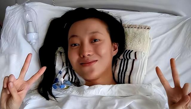 张艺谋：我最愧疚的不是巩俐，更不是陈婷	，而是为我终身瘫痪的她