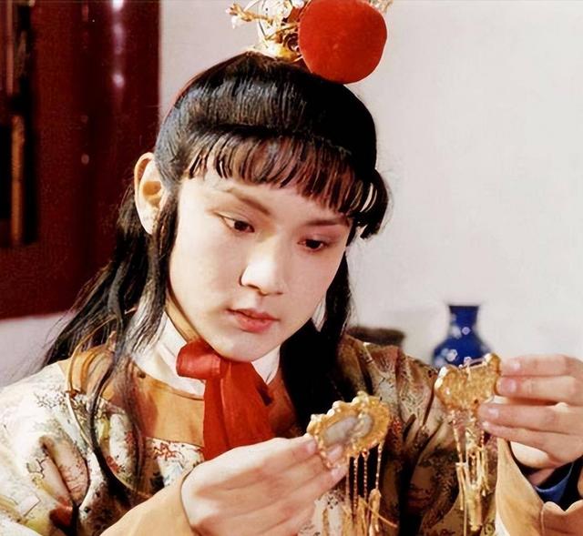 李少红的直觉是对的，33岁变了面相的杨洋，给娱乐圈明星提了个醒