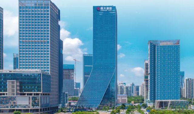 被曝藏身美国4个月	，恒大前总裁再迎坏消息，许家印最后希望破灭