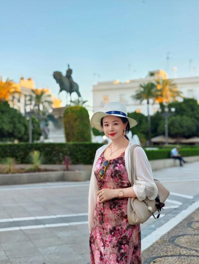 结婚第8年的“二人旅行”：西班牙古城看海、苏格兰庄园找浪漫…