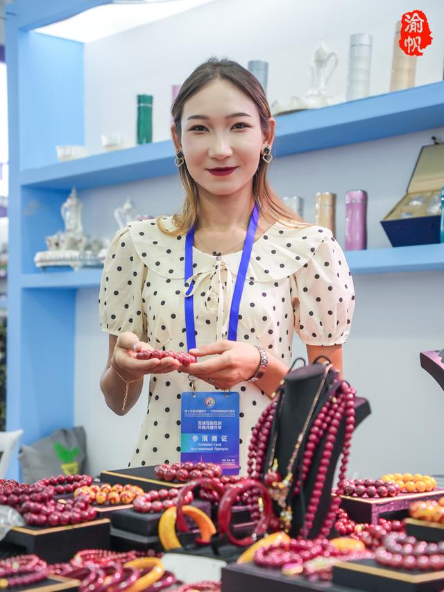 116岁老人都来打卡！第十五届喀交会到底藏着怎样的财富密码？