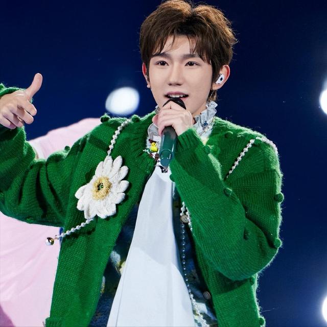 2026春晚官宣不到24小时，令人恶心的事情就发生了，还不止一件！