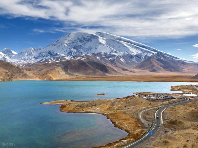 9月下旬-10月，新疆的秋天，这7个地方，有着国内顶尖的秋景