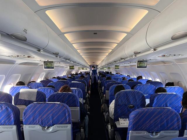 一架波音737高达5亿元，只靠机票能回本吗？航空公司怎么挣钱？