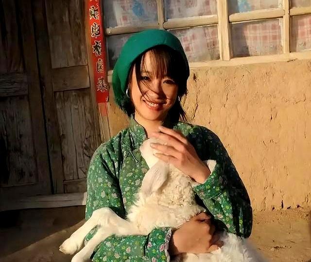 人狂自有天收,32岁李梦终于为自己的嚣张跋扈买了单,郝蕾说对了