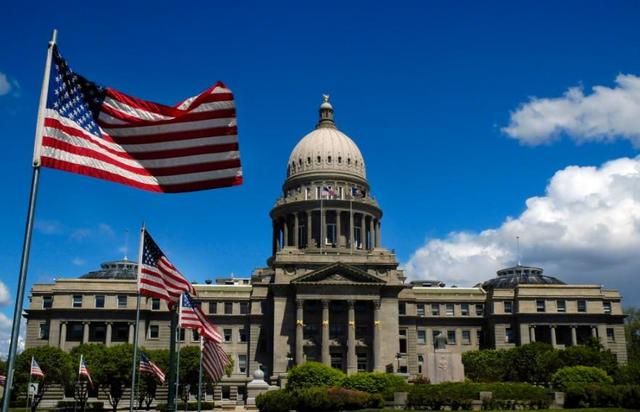 中方制裁准时开始，30道通牒发往美国，直接叫停合作，财产全冻结