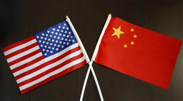 沉默48小时	，中方做重大决定，对美国次级芯片说不，黄仁勋悲观了