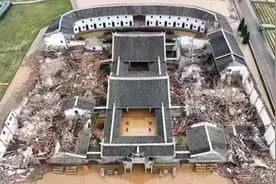 “客家第一宗祠”大面积坍塌，当地回应图片