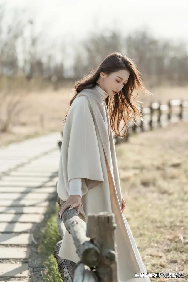 河北保定一校花好漂亮， 身高169cm，体重48kg 美的让人移不开眼