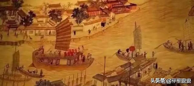 山东一农民挖藕时，发现脚下踩到东西	，众人合力挖出后，全都傻眼