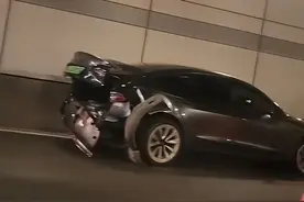 虹梅南路隧道多车追尾 幸无人员伤亡图片