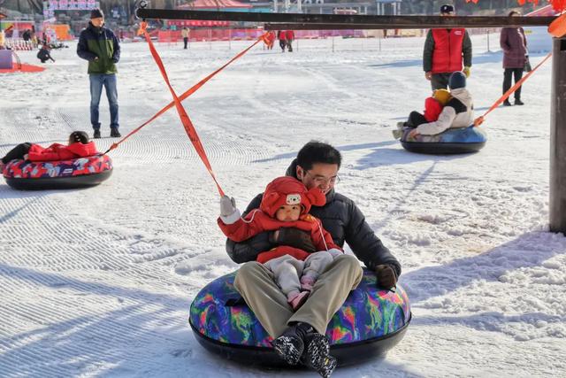 2万㎡超大雪场敞开玩儿!龙潭冰雪节焕新升级→