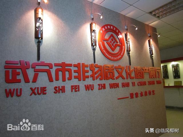 周总理对李先念说：你们湖北有一个了不起的人