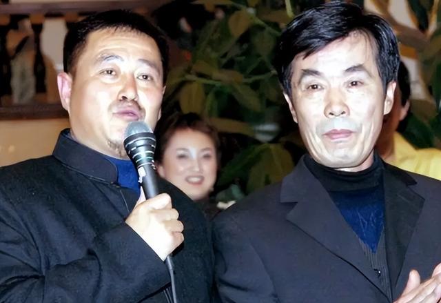 80岁何庆魁不再隐瞒，坦言与赵本山的“真实关系”，宋丹丹说对了