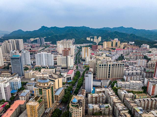 以避暑山庄闻名天下的承德为何夏天不适合避暑？