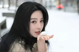 43岁范冰冰最新写真，美的很轻易图片
