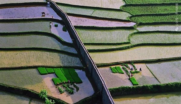 安顺西秀：“山水画廊”刮起最炫“民族风”