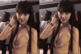 当年的“剪刀手女孩”，富豪许诺等她10年，如今又过的如何？图片