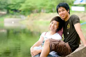 那年我18岁，借住在姐姐家里，却莫名喜欢上了姐夫！图片