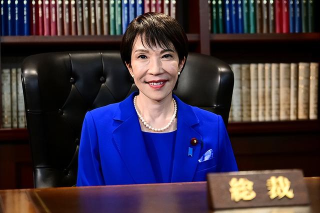 强硬表态“必参拜”后反转！高市早苗停靖国神社行程，真的可信？