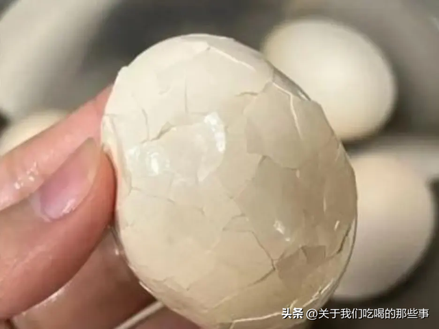 茶叶蛋到底怎么做？教你详细做法，简单易学，又香又入味，特好吃