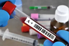 橙子是高血脂的“催化剂”？医生建议：降血脂，少吃3物，多做4事图片