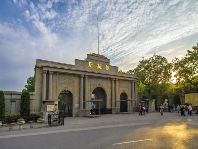 景区大门越搬越远，景点被“分段售卖”，游客怨声载道如何破解？