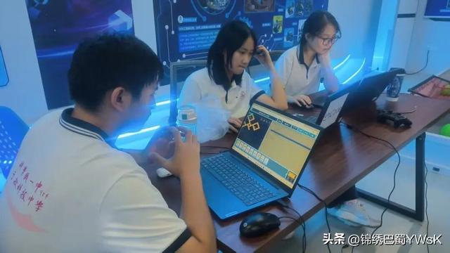 喜报！科学城一中学子斩获 2025 世界机器人大赛绵阳锦标赛亚军！