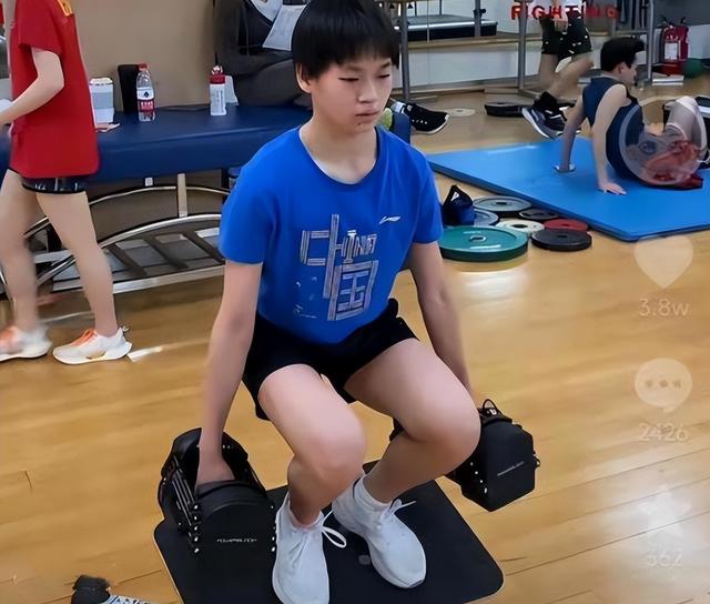 不到24小时，央视3次点名全红婵！彻底暴露夺冠后的“真实情况”