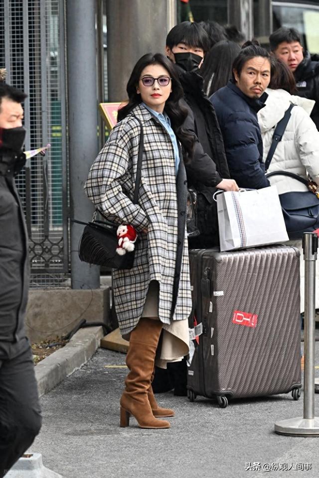 霍启刚也没想到，顺风顺水的郭晶晶	，会在26年刚开始，就栽个跟头