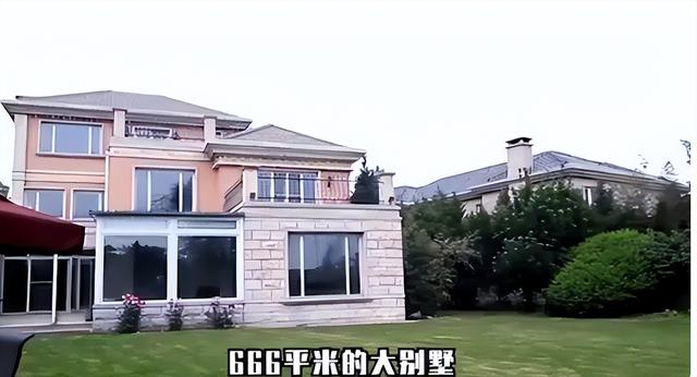 被禁止关注不到24小时，李湘被扒底朝天	，高调炫富仅是冰山一角