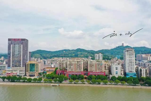 广东这座城市“太特别”：只有市区讲粤语，周边区县却说客家话？