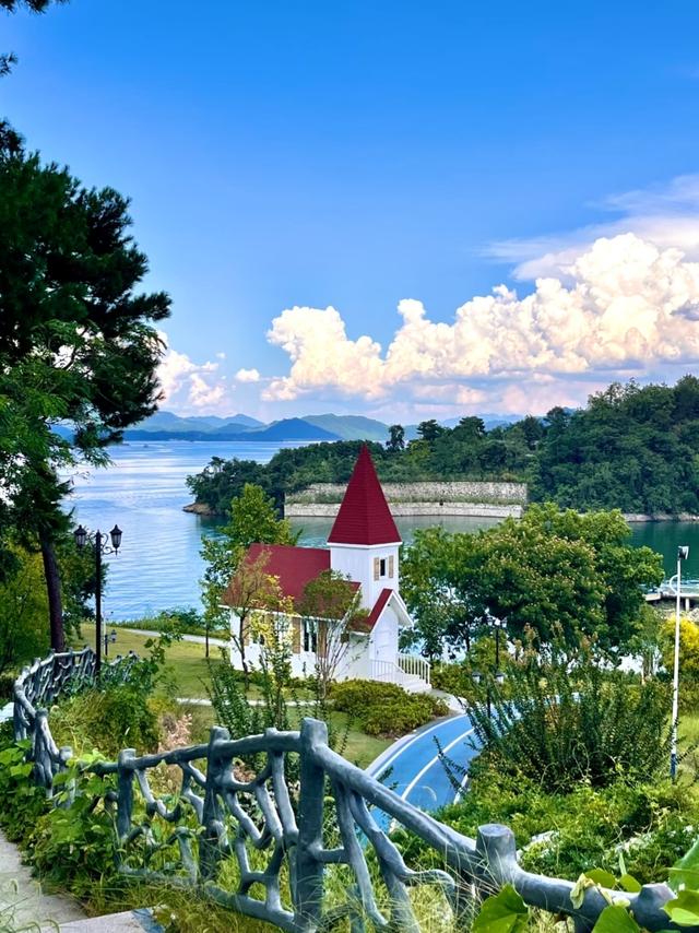 都说杭州比南京还要名气大，两地深度游后，才发现差距真的很大