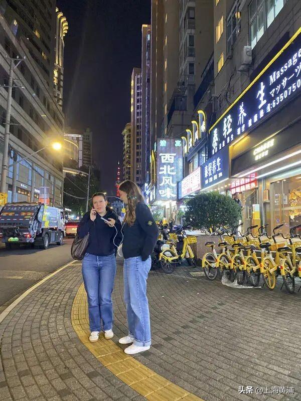 “我去三马路吃个饭”！这句只有上海人懂的“暗号”藏着多少烟火气丨边拍边画
