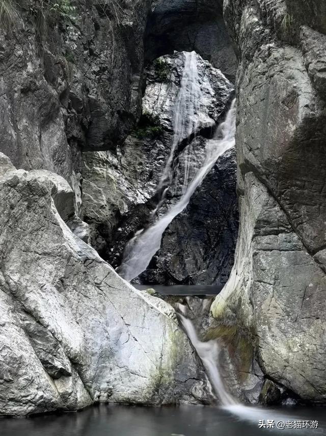 安徽这座“仙气小城”:云雾缭绕、山水成画,却总被黄山抢尽风头