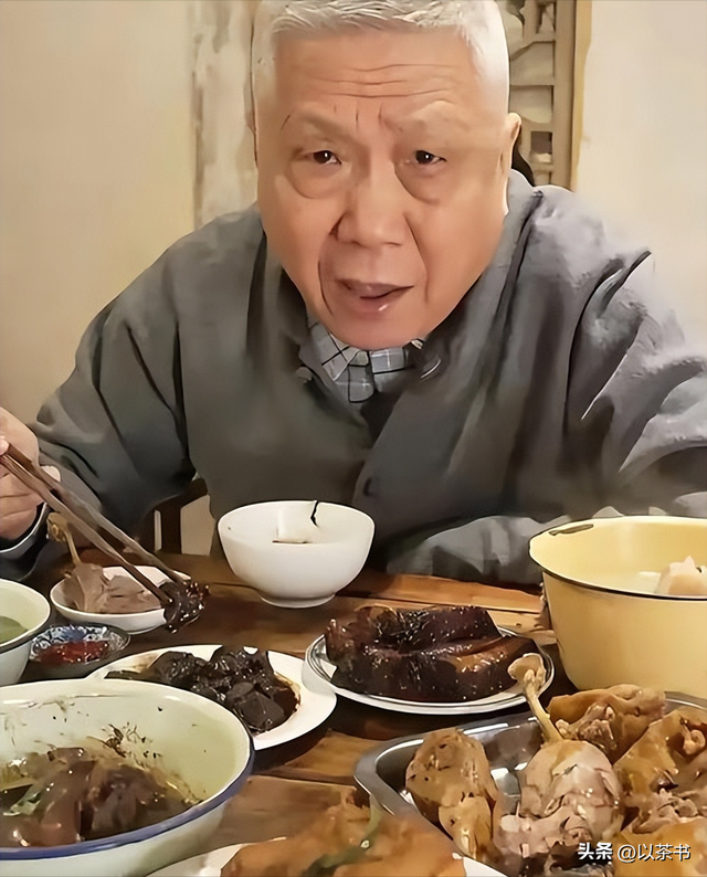 原来马未都妻子是她，怪不得做啥都能来财，真是娶一个贤妻旺三代