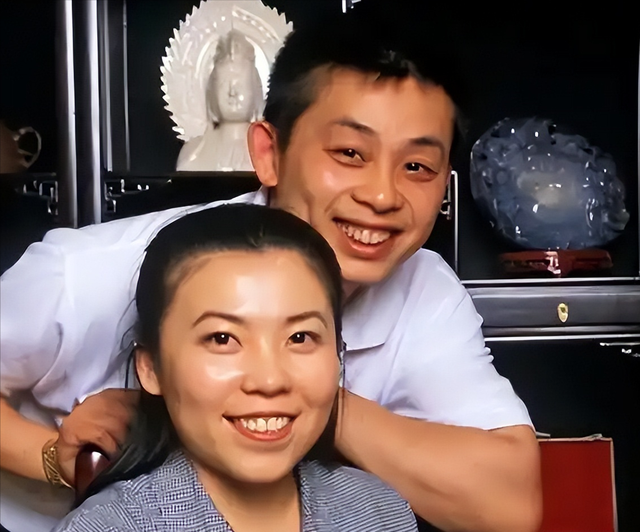 涉贪腐被带走、败光20亿、移民改国籍，邓亚萍身上的谣言太离谱