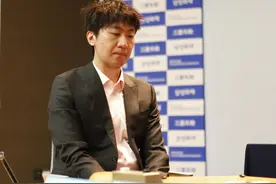 三星杯决赛 成都棋手党毅飞旗开得胜图片