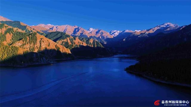 视觉·昌吉 | 天山天池：邂逅山水与夕阳的浪漫之约