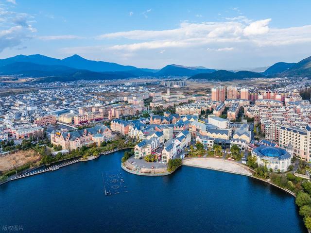 国内最宜居的城市之一，竟然不是成都大理，而是低调的腾冲？