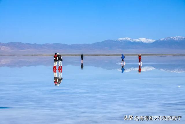 解锁冬季天空之镜，茶卡盐湖请你免费游啦~