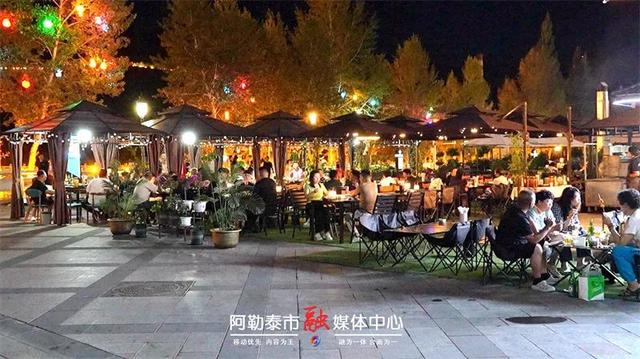 醉美山河·乐游阿禾丨通车后 阿勒泰夜市的“流量密码”藏不住了