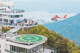 【深圳特区报】打飞的，登梧桐，直升机上看花海，爽！深圳文旅新地标梧桐阁启用图片