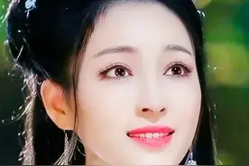 精致优雅，温柔迷人的甘婷婷，楚楚动人的写真照图片
