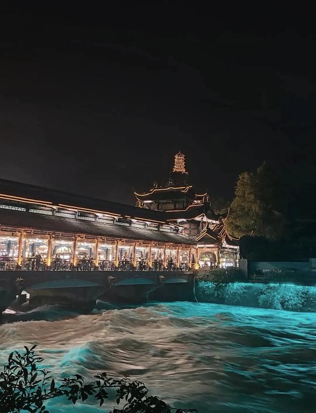 四川旅游必去的十大宝藏地,个个都是神仙景点!你去过几个?